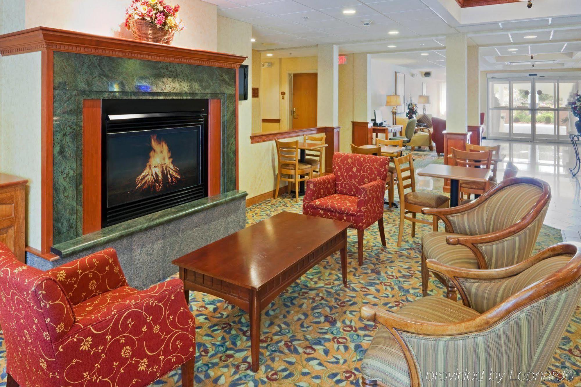 Holiday Inn Express Hotel & Suites Boston - Marlboro By Ihg Hudson Exterior foto