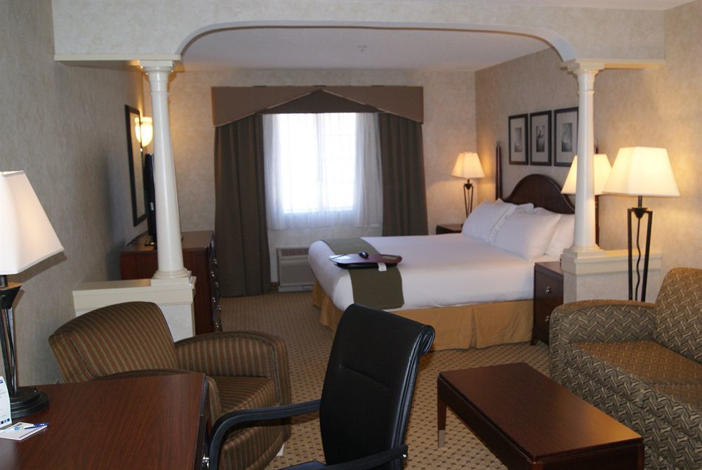 Holiday Inn Express Hotel & Suites Boston - Marlboro By Ihg Hudson Exterior foto